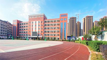 廣西工貿高級技工學校